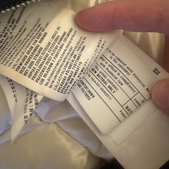 Prada Womens Puffer Coat Size 38 - Picture 15 of 15